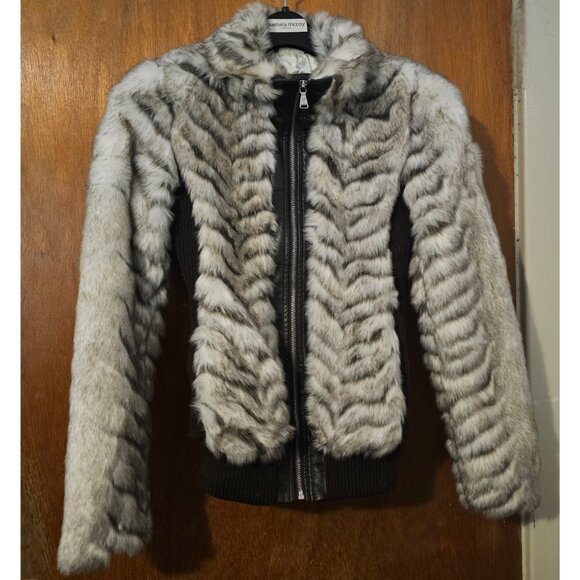 Vintage Guess XS Tipped Blue Fox Chevron Faux Fur Coat with Knit and Leather... - Picture 2 of 10